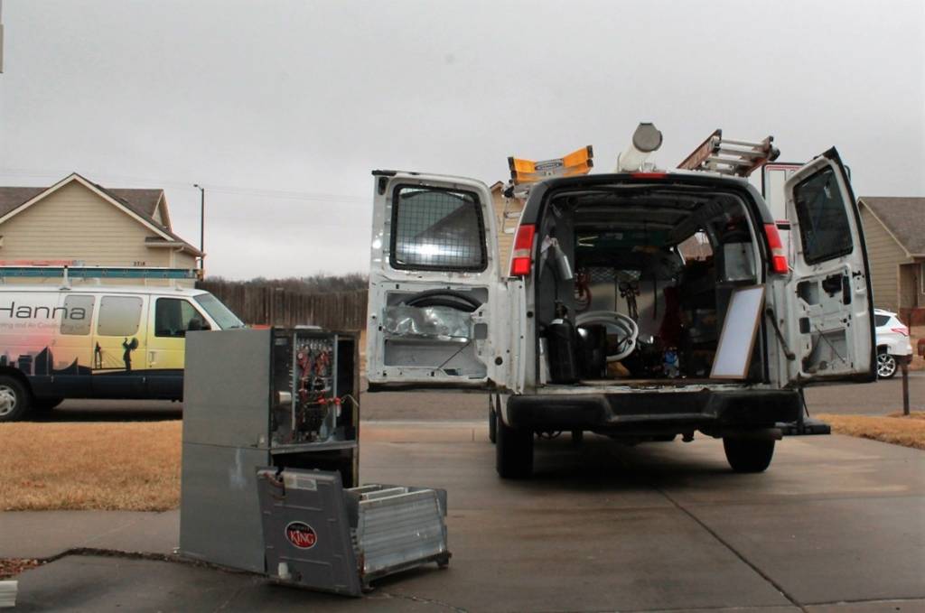 Picture2 1024x679 - Is It Time to Replace Your Old Air Conditioner?