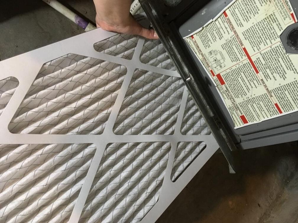 2 - The Hidden Benefits of Changing Your Air Filter Before the Holidays